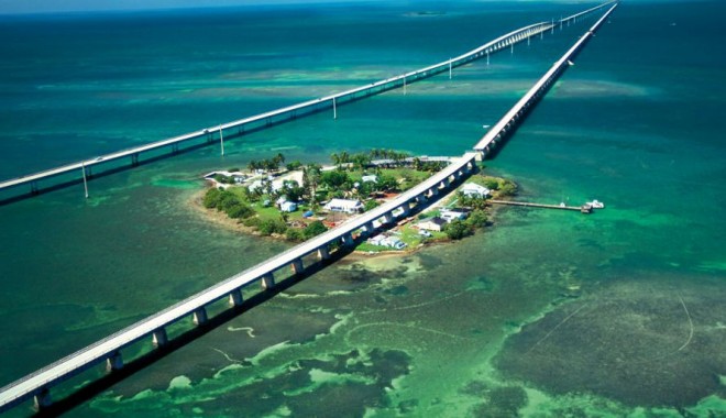 Video. Autostrada peste ocean. Cum arată șoseaua care merge peste 100 de kilometri pe apă - 18overseashighwayflorida-1405525851.jpg