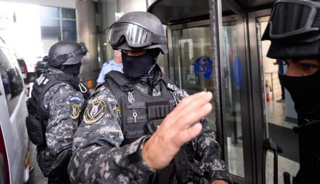 155 de polițiști din România și Bulgaria s-au specializat în intervenții contra BOMBELOR artizanale - 192020articol-1464187044.jpg
