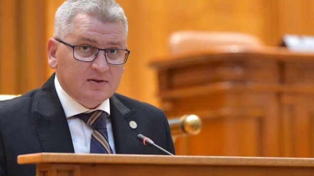 Deputatul PNL Florin Roman: De luni sunt în greva foamei - 19366228141922822483216614793573-1505647290.jpg