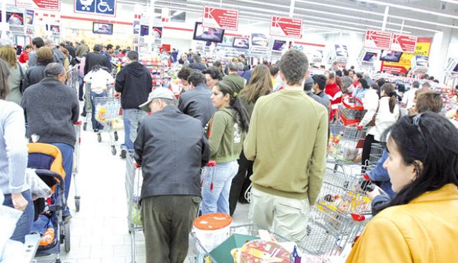 Programul marilor lanțuri de magazine la Constanța. Vezi când sunt deschise - 1aglomeratiesupermarketmfax-1681147763.jpg