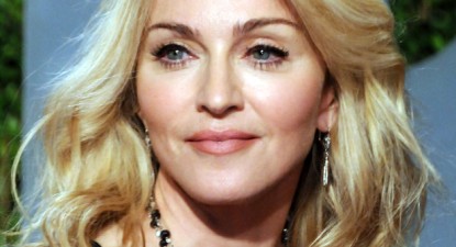 Madonna a donat 250.000 de dolari pentru victimele din Haiti - 1cdf23c2de26bbfd8be4541aefc98bad.jpg