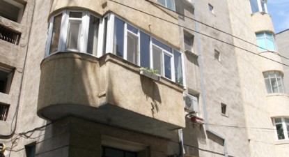 Iată cine împarte dreptatea la Constanța! (II) - 1d5c3bb1dfa8cfbf7418136c921cd782.jpg