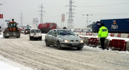 Dosare penale după ce au fost prinși fără permis de conducere și beți la volan - 1d5f36370c7ddcd55c96c2fb6bd11ead.jpg