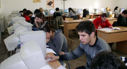Toți elevii vor permisul european de conducere a computerului - 1e16cc9fc054b1c56a4411541ff63c4e.jpg