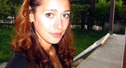 O tânără greu încercată de viață are nevoie de ajutor pentru a se opera în Austria - 1e3cad5329ca7d6266f2c620d37e9685.jpg