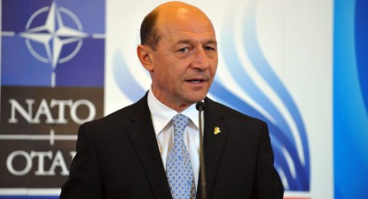 Avem președinte; dați-ne un guvern, un buget și măsuri anti-criză! - 1e5666919921cc92c6890946008f3988.jpg