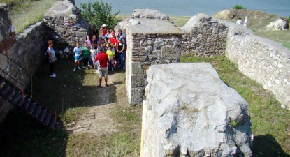 CAPIDAVA – cetatea de la cotitură - 1f254dcb0a7ea1f7710c9d7e7c837a13.jpg