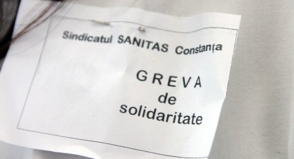 Sanitarii amenință cu organizarea unor proteste de la jumătatea lunii aprilie - 1f358252feff8d3169d6cae466a8c819.jpg
