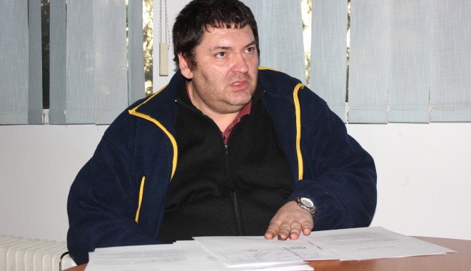 De ce nu vrea asistentul care a scos la iveală ilegalitățile de la 