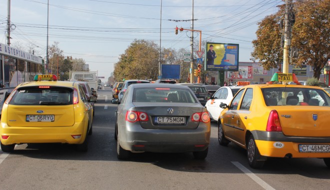Plan pentru reducerea poluării fonice pe drumurile naționale - 1noiembriepoluarefonicatrafic6-1383301540.jpg