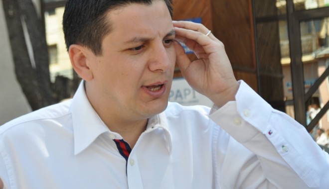 Dezvăluiri în cazul Trășculescu! Fostul deputat fila echipajele SRI și DNA pentru a preveni un flagrant - 1trasca6751353080356-1354185794.jpg