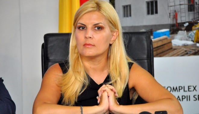 Elena Udrea vrea un circuit al cazinourilor din România - 1udreacazino-1313172554.jpg