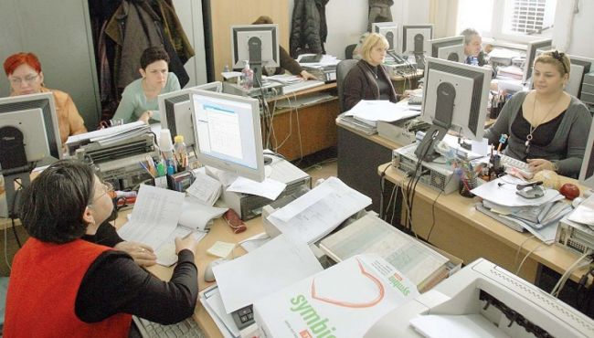 Anunț important pentru bugetari. Mai multe sporuri sunt plafonate - 1vestineasteptatepentrubugetarig-1548150046.jpg