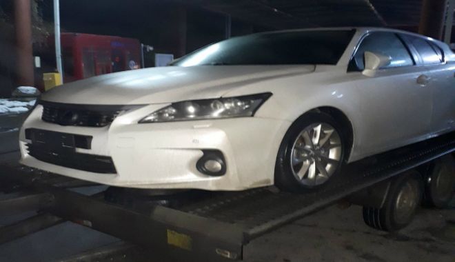 Autoturism căutat de autorități, descoperit de polițiștii de frontieră - 2-1543305269.jpg