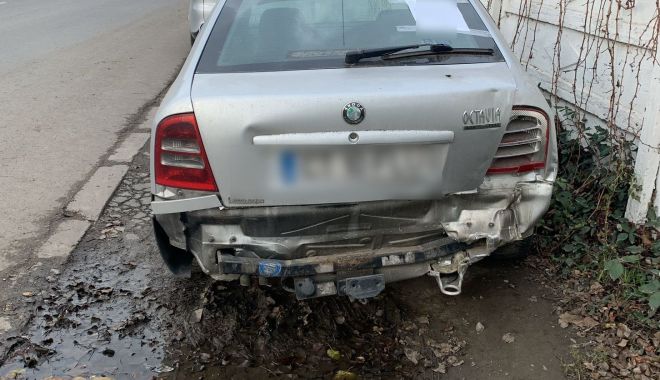 23 de autovehicule abandonate prin diverse zone din Constanţa, ridicate de autorităţi - 2-1672138679.jpeg