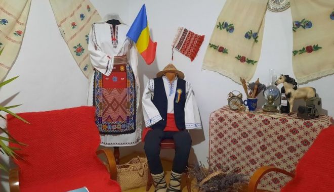 Tradiţiile românilor, promovate în ajun de Paşte, în gospodăria 