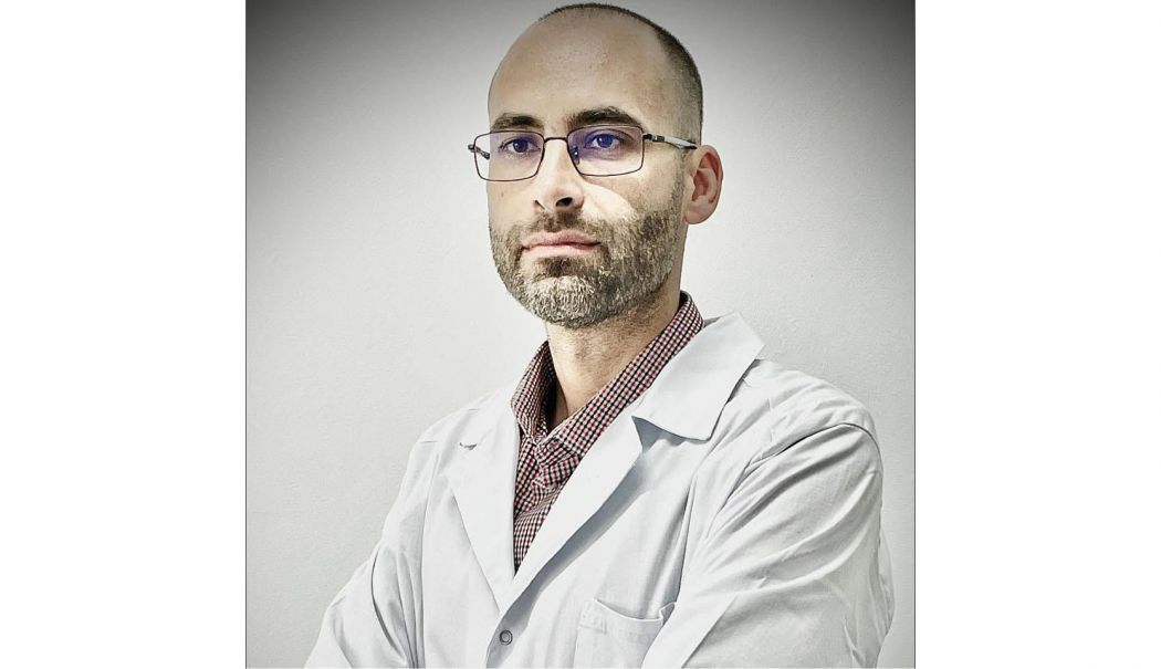 Interviu - prof. univ. dr. Sârbu Nicolae medic primar radiologie – imagistică medicală supraspecializare în imagistică musculo-scheletală și neuroimagistică - 2-prof-univ-dr-sarbu-nicolae-1741330235.jpg