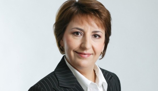 Sulfina Barbu: România ar fi sărăcit în 2011 cu peste 6,5 miliarde de lei dacă ne luam după USL - 201011165b3w65571rsz-1326374358.jpg