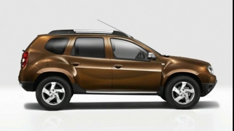 Un nou record: Dacia a exportat 99% din producție în ianuarie - 2010daciadustersideview588x39198-1329307002.jpg