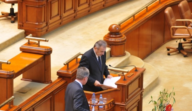 Moțiunea simplă pe buget a fost respinsă - 20121023dsc0232rsz-1350997610.jpg