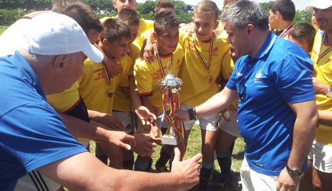 Rugby, juniori U16 / CS Tomitanii Constanța, campioană națională / Galerie foto - 20130609124822-1370777927.jpg