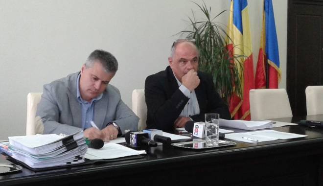 Cristinel Dragomir și Cristian Darie rămân vicepreședinți ai CJC - 20150422122800-1429697752.jpg