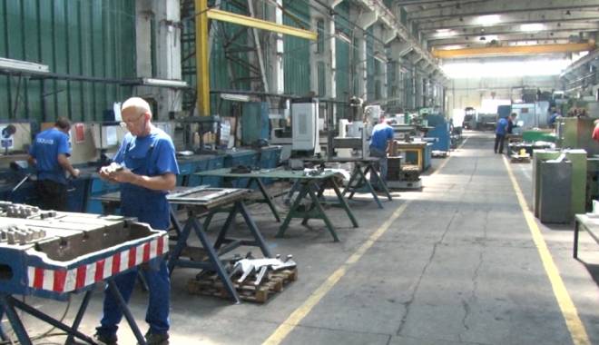 2015 a fost un an bun pentru industrie - 2015unanbun-1449599843.jpg