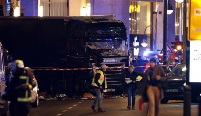 HAOS LA BERLIN după ATACUL SÂNGEROS - 201612191nouamortisicincizecider-1482241424.jpg