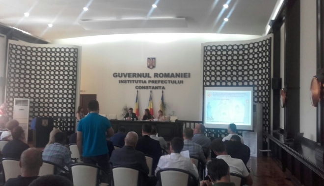 Ședință de Consiliu Local / Au fost votate toate proiectele privind finanțarea cluburilor sportive - 20170731photo00000060-1501500009.jpg