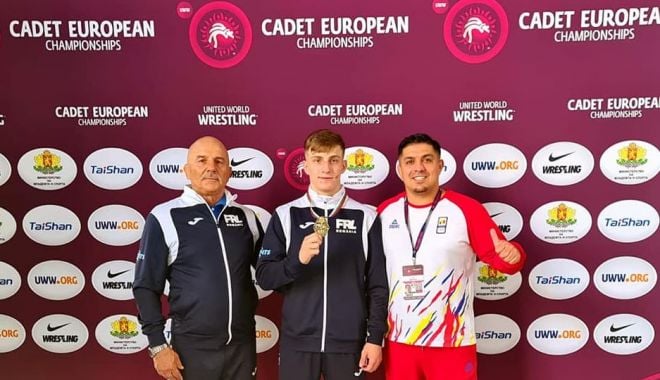 Lupte / Iosif Alexandru Ionescu a cucerit bronzul la Campionatele Europene din Bulgaria - 20223212868005452966382808568039-1624176017.jpg