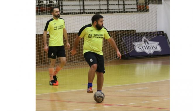 Fotbal spectacol la 