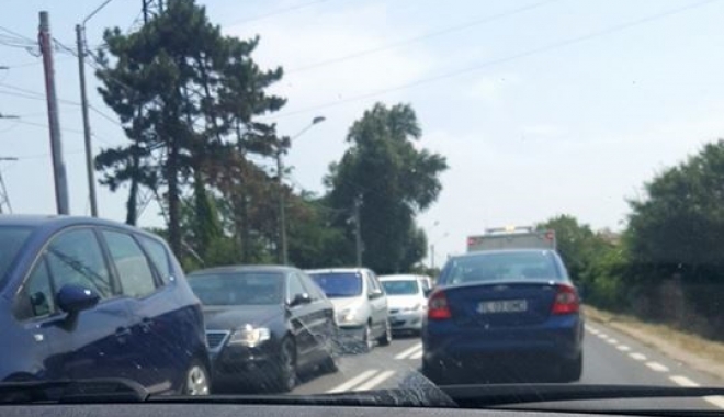 TRAFIC INFERNAL PE LITORAL! COZI DE MAȘINI, DINSPRE STAȚIUNILE DIN SUD - 20292513149559922047914941337610-1500808440.jpg