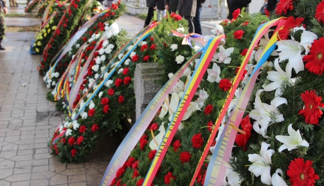 Tragedie! Primarul unui oraș, găsit împușcat în cap. Poliția suspectează SINUCIDEREA - 202f2ffbf0fd4229bb736ab65ce5a817-1501413355.jpg