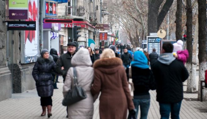 Studiu: 37% dintre români trăiesc de pe o zi pe alta - 209673-1542299672.jpg