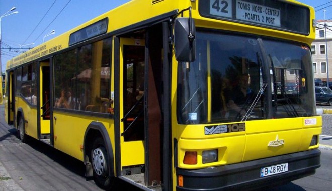 Călătoriți pe RATC fără bilet? Poliția Locală trage autobuzele pe dreapta! - 20augustautobuzepolitialocala-1376994055.jpg