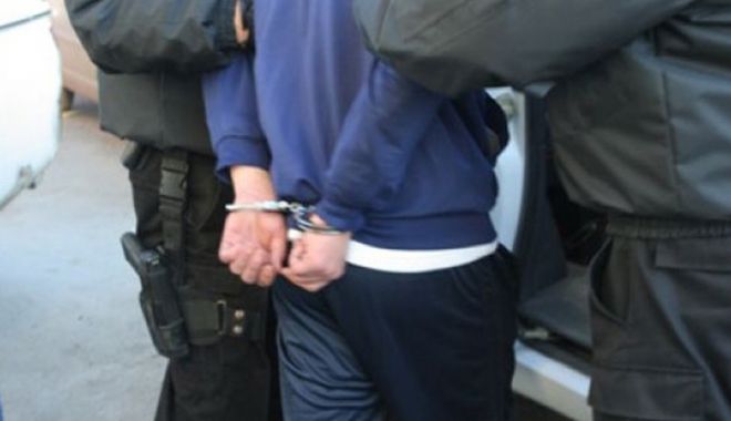 Bărbat de 44 de ani, urmărit internațional pentru comiterea a cinci infracțiuni în Italia, prins la Constanța - 20talhararestat-1528188086.jpg
