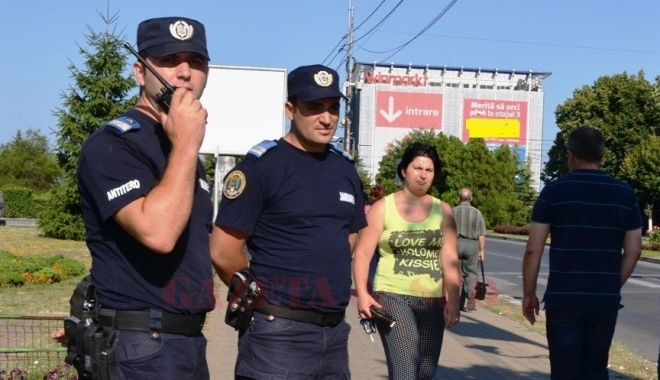 Elevi constănțeni, în practică la Inspectoratul Județean de Jandarmi Constanța - 21-1497285257.jpg