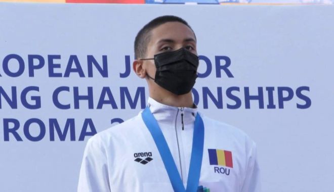 Nataţie / Trei medalii de aur! Roma are un nou împărat: David Popovici - 21695097941114132222465758737097-1626086891.jpg