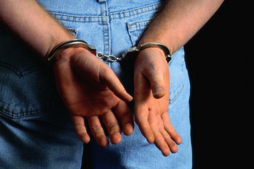 Condamnat la închisoare, în plasa polițiștilor - 217170catuse01-1334224387.jpg
