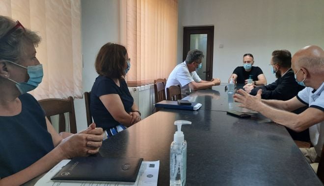 Condiţii mai bune de trai pentru persoanele cu dizabilităţii din judeţul Constanţa - 21734507047095151657445243557632-1626092135.jpg