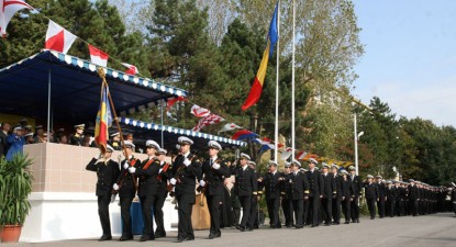 GAUDEAMUS IGITUR! a răsunat într-un nou an universitar - 217ced262d2d8c45bcda1cdce89bbeb5.jpg