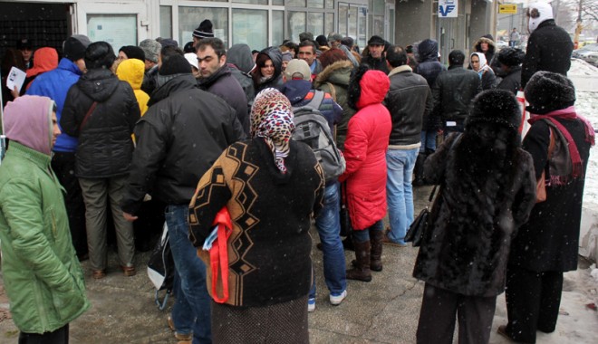 Ajutoarele primăriei bagă zâzanie între constănțeni - 21febrfondajutoareprimarie-1361462223.jpg