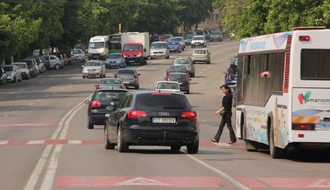 ATENȚIONĂRI de la Poliția Rutieră privind B-dul 1 Mai - 21maibulevardul1mai9-1369139353.jpg
