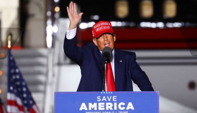 ALEGERI ÎN SUA. Donald Trump promite să facă un anunţ important! - 221105222137trumplatroberally110-1667894447.jpg