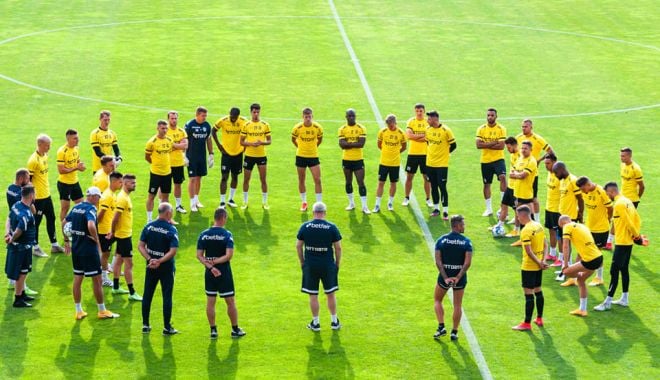 Fotbal, Liga Campionilor / Deseară, CFR - Lincoln Red. Şumudică: „E o adevărată finală” - 22121267910157757119846205947603-1627459039.jpg
