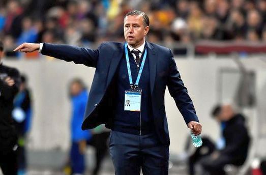 Fotbal / Laurenţiu Reghecampf, contract pe doi ani cu Universitatea Craiova - 22577897020437954124395463031663-1627374318.jpg