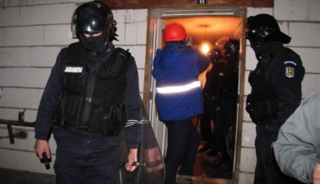 Polițiștii îi caută pe cei care fură energie electrică - 22februariefurtenergieelectrica-1393063901.jpg
