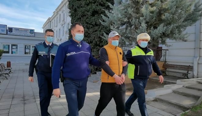 Șoferul prins de un jandarm în timp ce voia să fugă de la locul accidentului a fost reținut - 22ianretinutsofer-1611314878.jpg