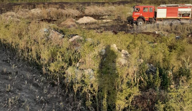 Pompierii constănţeni, implicaţi în aproape 300 de misiuni, în acest weekend - 23122-1658129310.png