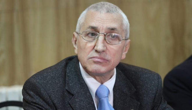 Ilie Floroiu, directorul CS Farul Constanța, propus cetățean de onoare al Municipiului Constanța - 23804740150932345915980917741762-1511291912.jpg